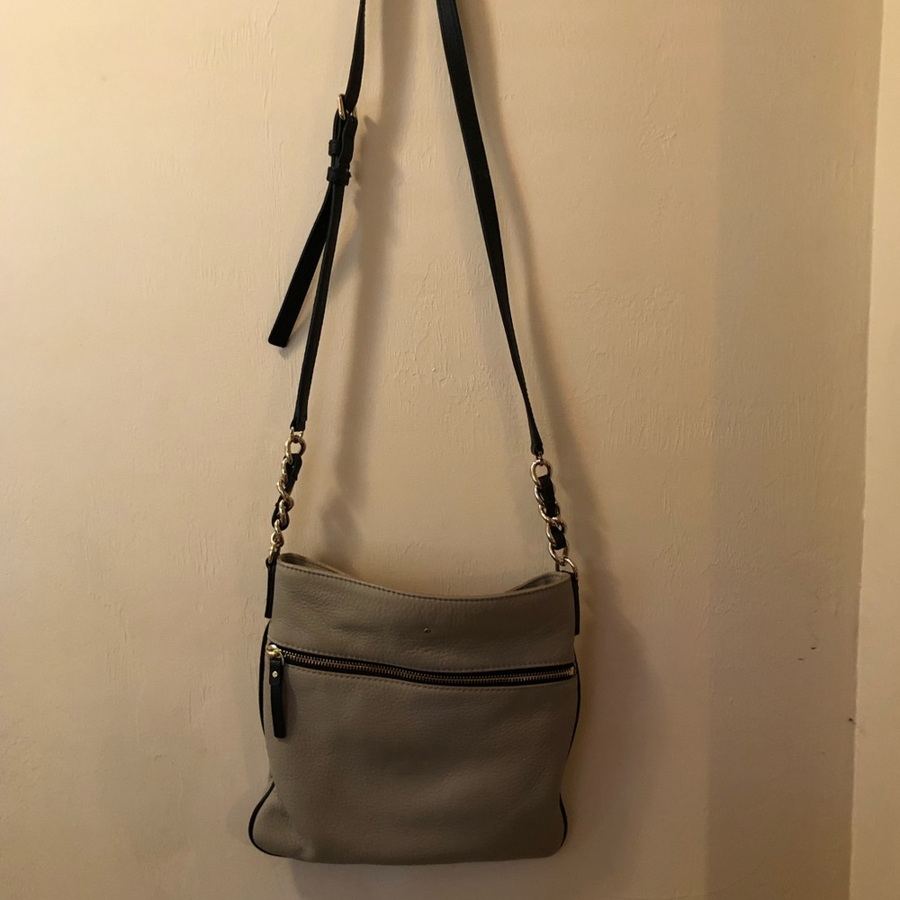Kate Spade tan crossbow purse. Soft leather. $40 - Picture 3 of 4